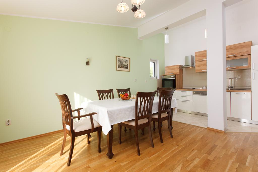 Apartments Vukusic Zaboric Bilik gambar