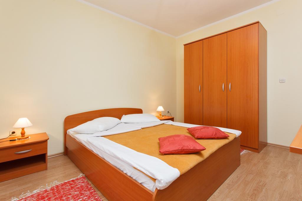Apartments Vukusic Zaboric Bilik gambar