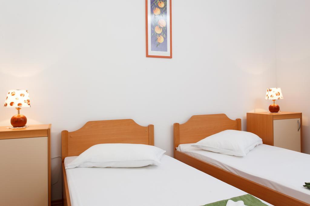 Apartments Vukusic Zaboric Bilik gambar