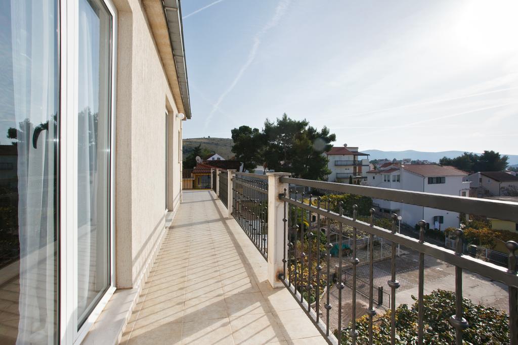 Apartments Vukusic Zaboric Luaran gambar